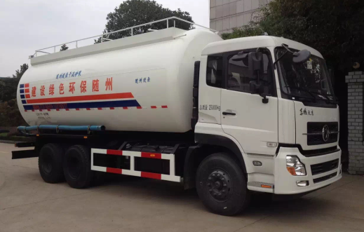 臥式天龍干混砂漿運輸車.png