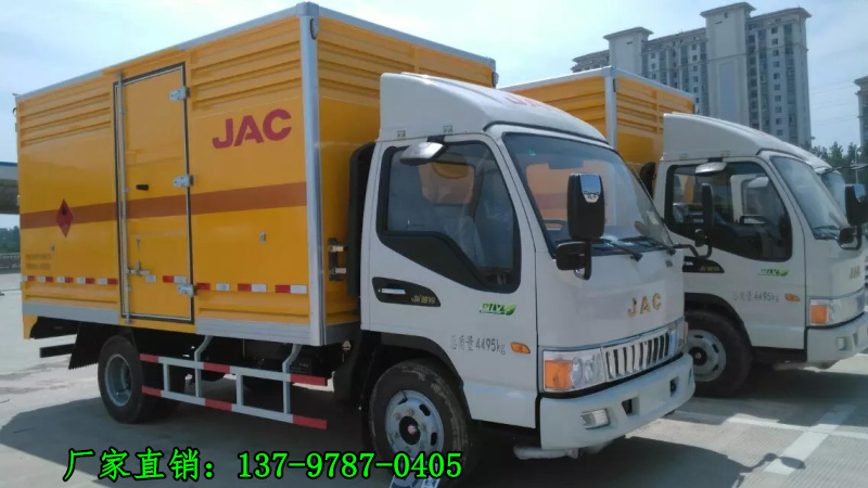 漢中江淮駿鈴廂式氣瓶運(yùn)輸車.jpg