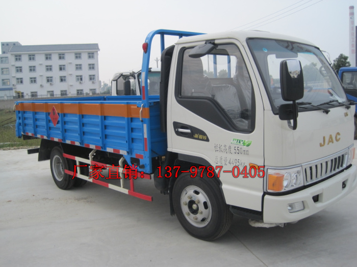 江淮氣瓶運(yùn)輸車.jpg
