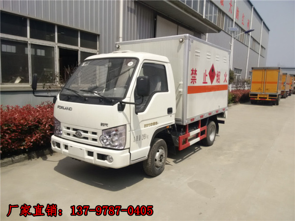 福田時代易燃氣體廂式運輸車.jpg