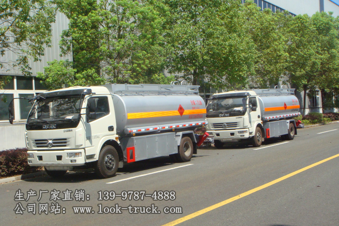 10方多利卡油罐車.jpg