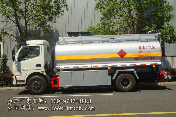 10方多利卡油罐車1.jpg
