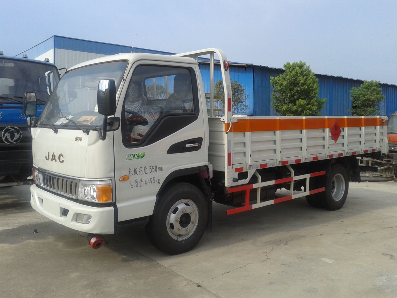 江淮氣瓶運(yùn)輸車.jpg