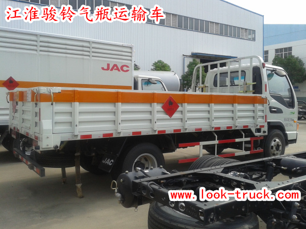 江淮駿鈴氣瓶運(yùn)輸車1.jpg