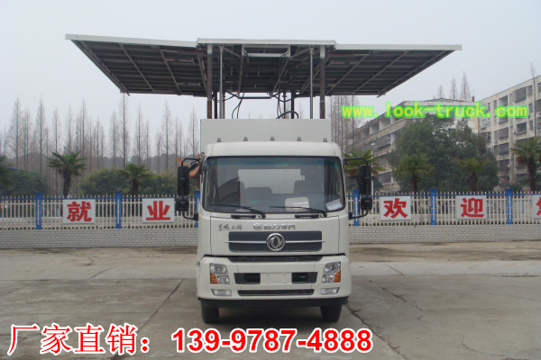 東風(fēng)天錦舞臺車.jpg