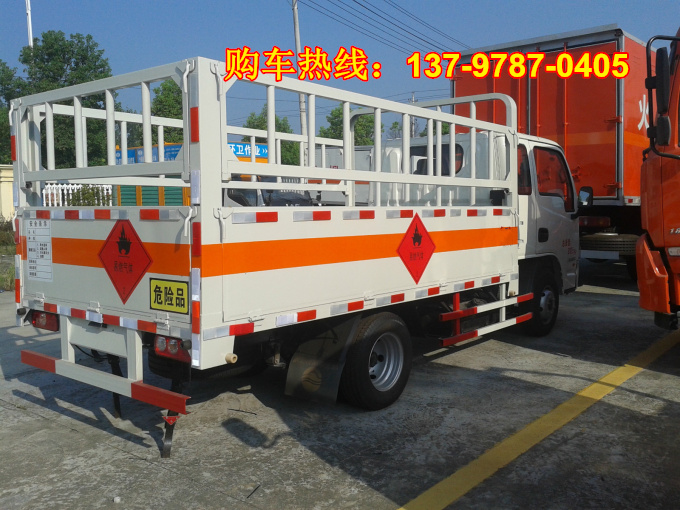 躍進氣瓶運輸車13.jpg