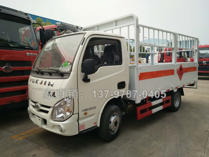 躍進(jìn)氣瓶運(yùn)輸車.jpg