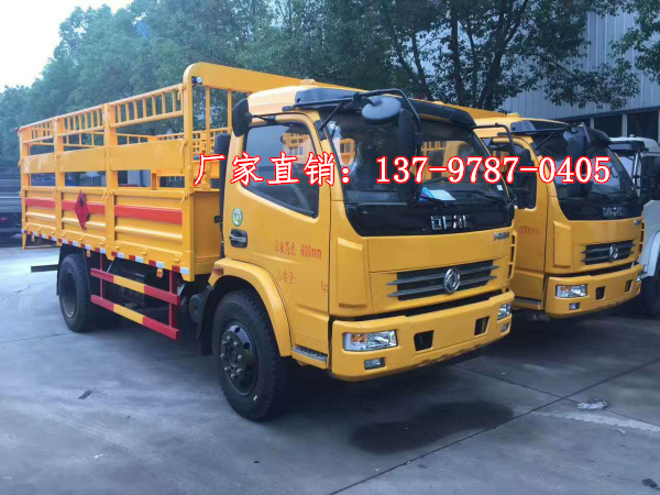 東風多利卡氣瓶運輸車.jpg