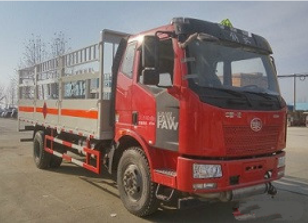 解放J6氣瓶運輸車1 (2).png
