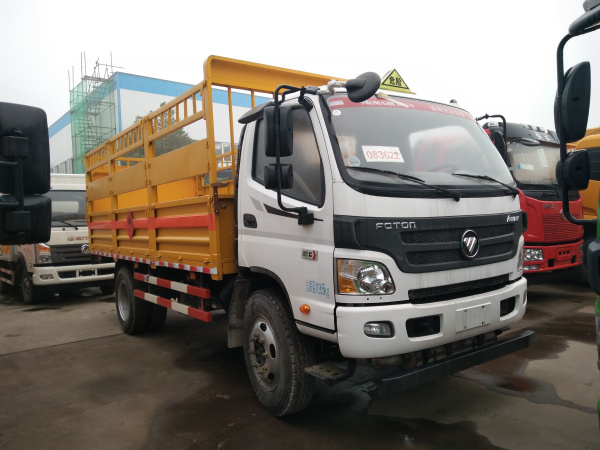 福田歐馬可氣瓶運(yùn)輸車.jpg