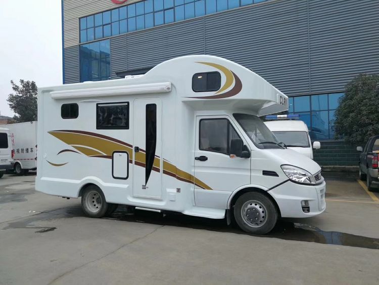 了解房車的幾個(gè)關(guān)鍵問(wèn)題,讓您安安心心的使用.jpg