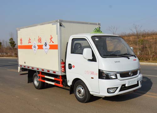 東風途逸毒性和感梁性物品廂式運輸車.jpg